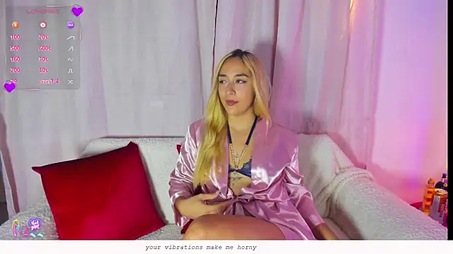 Emylyjonhs online show from July 7, 9:07 pm