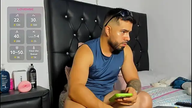 mikeblaree online show from December 16, 2:49 am