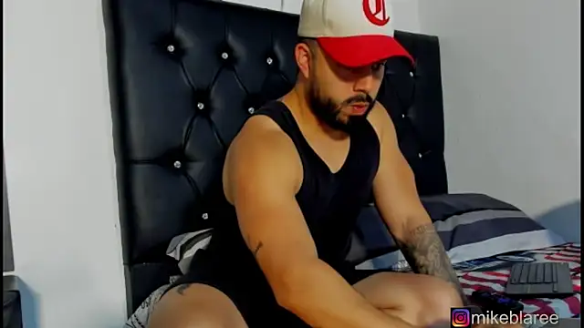 mikeblaree online show from January 7, 4:56 pm