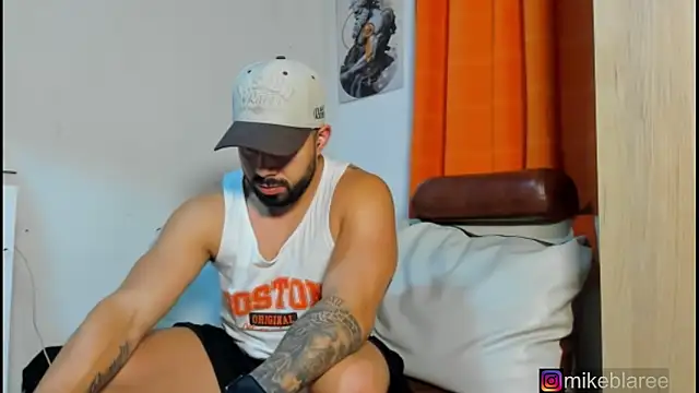 mikeblaree online show from February 9, 12:19 am