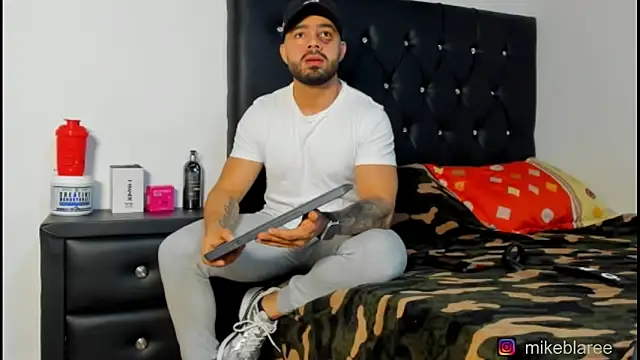 mikeblaree online show from March 13, 4:34 pm