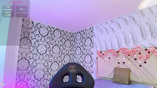 Issa tay1 online show from March 29, 3:30 am