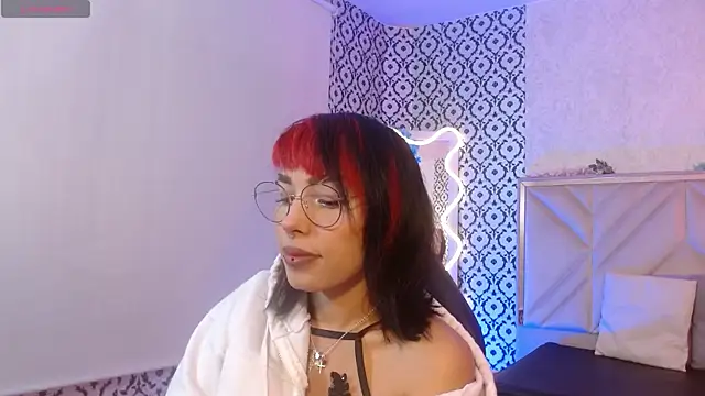Issa tay1 online show from May 29, 3:12 am