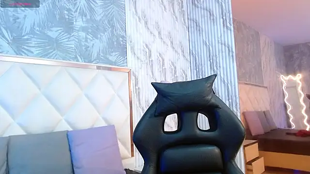 Issa tay1 online show from February 10, 3:49 am