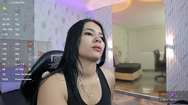 Snapshot of Gaby_tay1 chatting on June 22, 12:24 pm Gaby tay1 online show from June 22, 12:24 pm