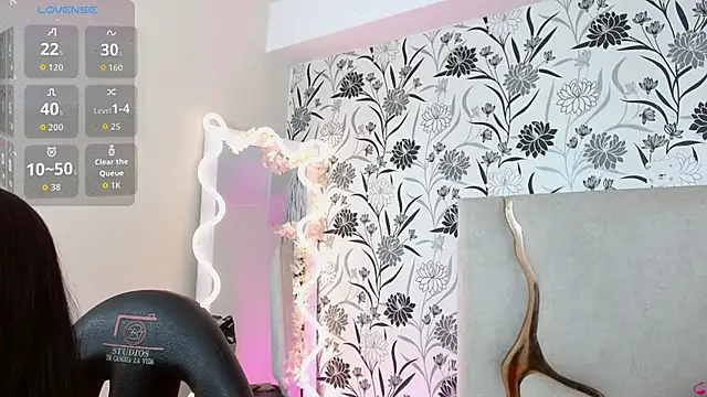 Gaby tay1 online show from April 13, 3:21 am