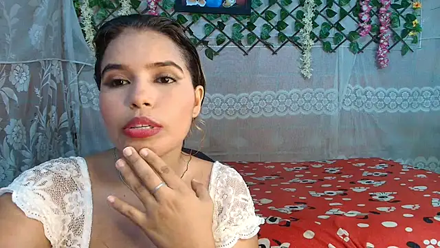 Snapshot of leandro49112 chatting on May 5, 9:40 pm leandro49112 online show from May 5, 9:40 pm