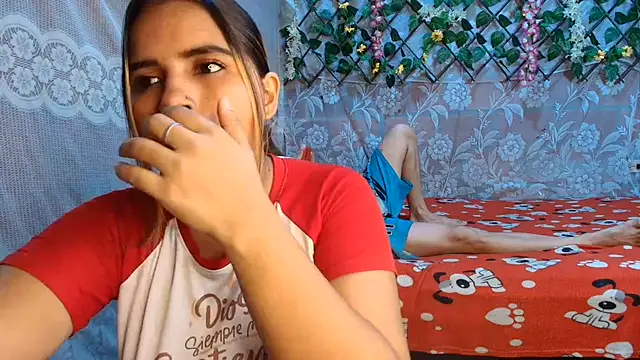 Snapshot of leandro49112 chatting on July 15, 3:52 pm leandro49112 online show from July 15, 3:52 pm