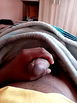 Snapshot of Cumboy2567 chatting on September 24, 10:22 am Cumboy2567 online show from September 24, 10:22 am
