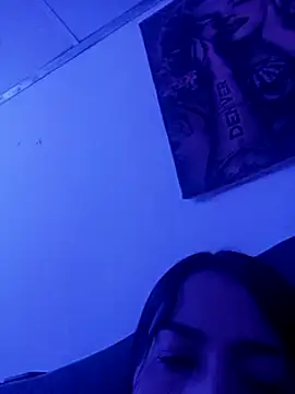 Snapshot of kimbadazz chatting on March 5, 2:36 am kimbadazz online show from March 5, 2:36 am