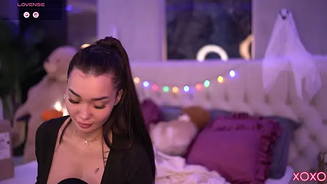 Snapshot of SashaFerrera chatting on October 30, 7:55 pm SashaFerrera online show from October 30, 7:55 pm