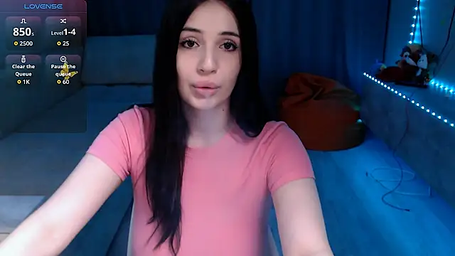 Lea Atreides online show from November 30, 6:19 pm