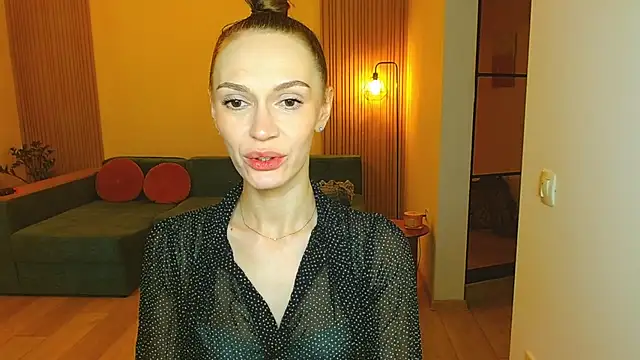 Lady Sunshine  online show from December 1, 7:42 am