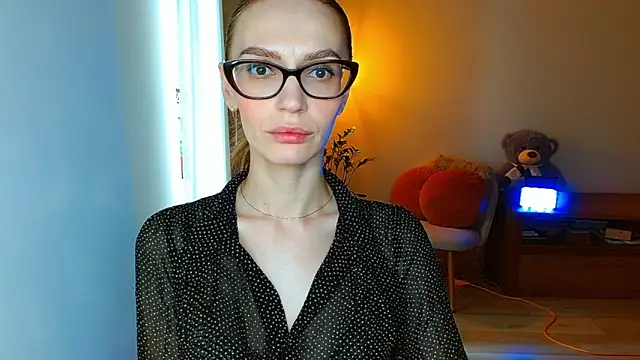 Lady Sunshine  online show from April 18, 7:54 am