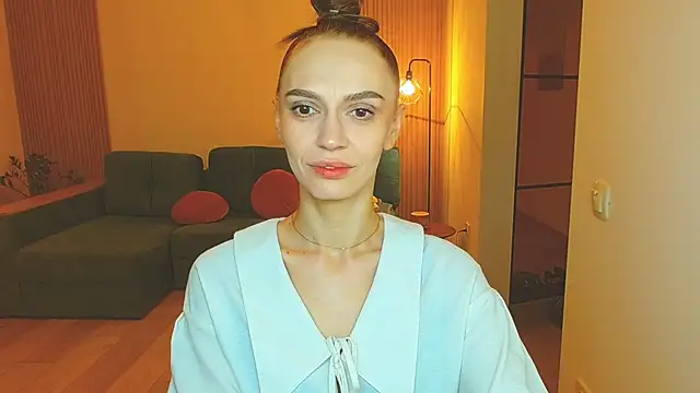 Lady Sunshine  online show from November 16, 8:30 am