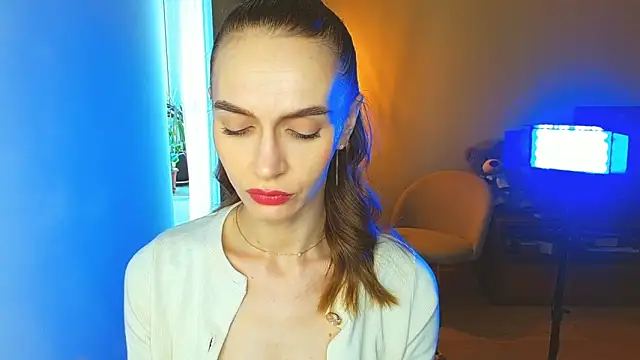 Lady Sunshine  online show from March 22, 9:22 am