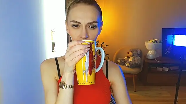 Lady Sunshine  online show from March 8, 7:22 am