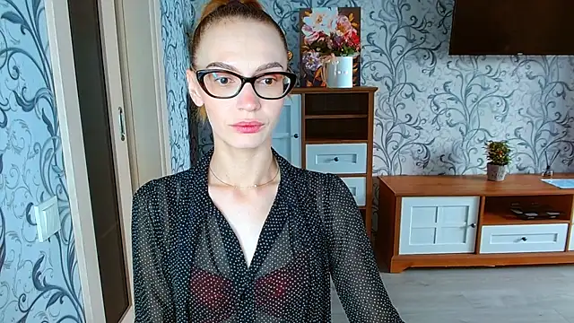 Snapshot of Lady_Sunshine_ chatting on September 11, 6:35 am Lady Sunshine online show from September 11, 6:35 am