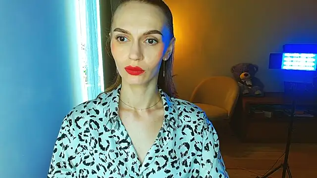 Lady Sunshine  online show from March 28, 7:31 am