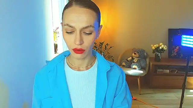 Lady Sunshine  online show from March 11, 7:13 am