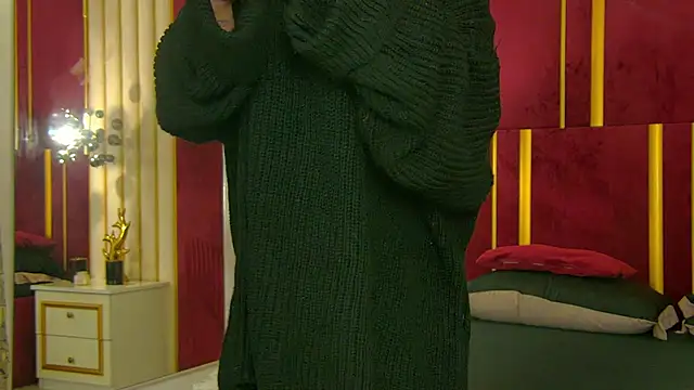 ChloeSins  online show from December 22, 4:34 am