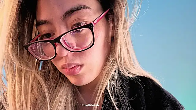 Carolblonde online show from March 11, 3:44 am