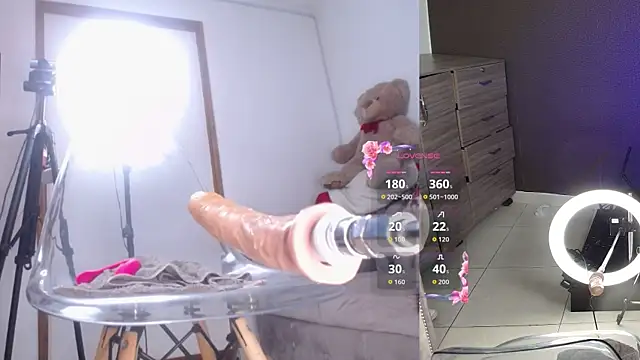 luciana hunters online show from September 13, 5:24 pm