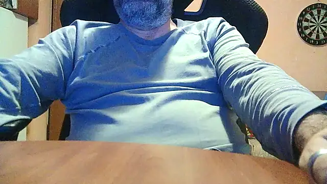 Snapshot of lanata chatting on March 15, 3:40 am lanata online show from March 15, 3:40 am