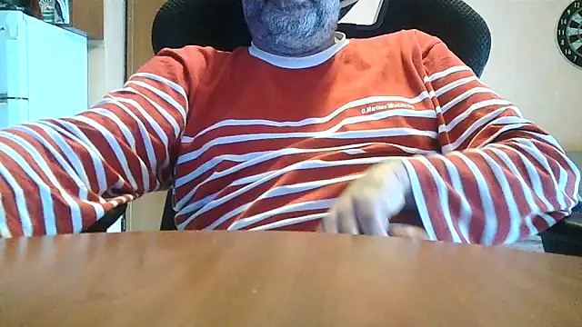 Snapshot of lanata chatting on March 7, 4:00 pm lanata online show from March 7, 4:00 pm