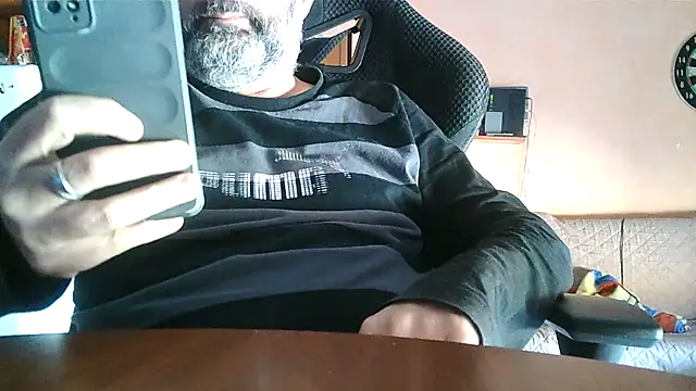 Snapshot of lanata chatting on March 20, 10:10 am lanata online show from March 20, 10:10 am