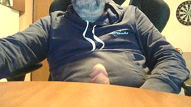 Snapshot of lanata chatting on March 14, 2:31 am lanata online show from March 14, 2:31 am