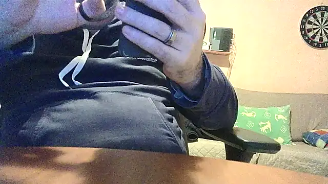 Snapshot of lanata chatting on March 12, 7:25 pm lanata online show from March 12, 7:25 pm