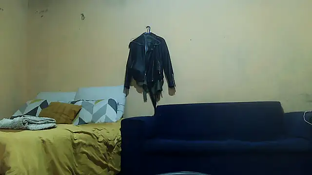 01applebottom online show from October 27, 2:29 pm