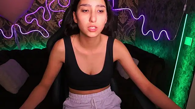 CharmMocco online show from February 20, 10:37 am