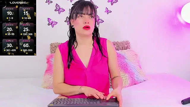 emily jk online show from March 3, 12:23 pm