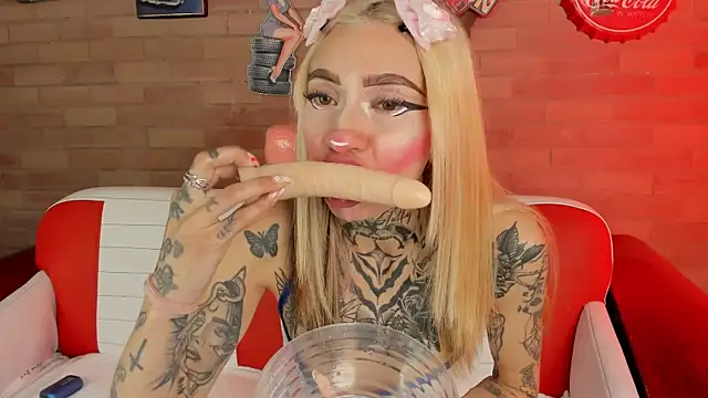 miss   angel online show from January 7, 2:33 pm