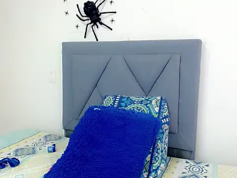 dominic 00 online show from October 29, 9:25 pm