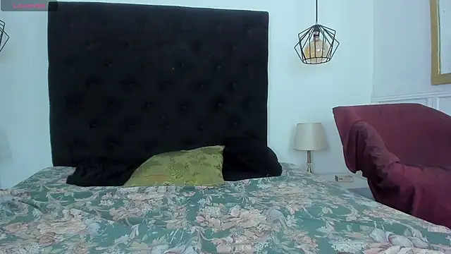 Snapshot of ChanelleJohnson_ chatting on March 6, 7:21 pm ChanelleJohnson online show from March 6, 7:21 pm