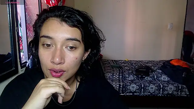 Robin H00t online show from March 3, 8:11 pm