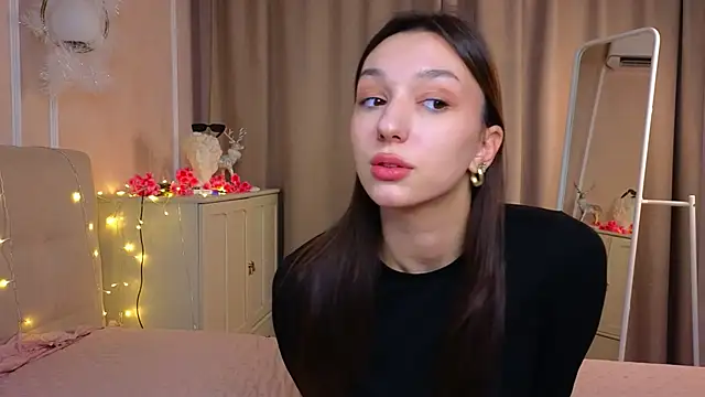 ColleenCox online show from March 7, 8:22 pm