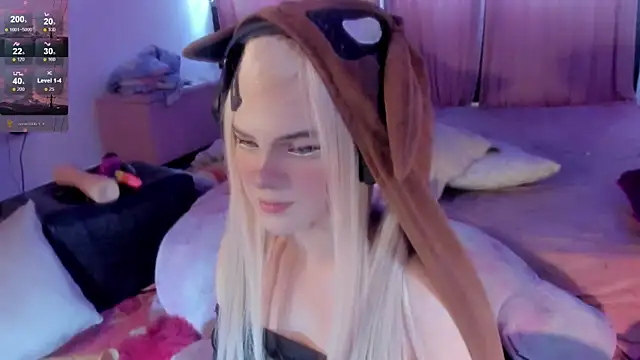 Snapshot of Angelica_Reborn chatting on November 16, 7:29 pm Angelica Reborn online show from November 16, 7:29 pm