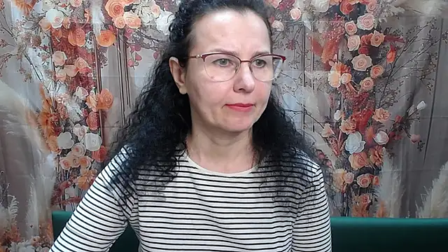 Snapshot of Miroslava_Happi chatting on April 26, 5:49 am Miroslava Happi online show from April 26, 5:49 am