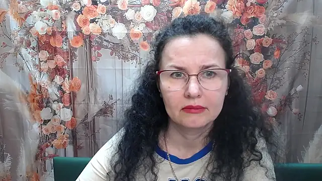 Snapshot of Miroslava_Happi chatting on May 3, 5:56 am Miroslava Happi online show from May 3, 5:56 am