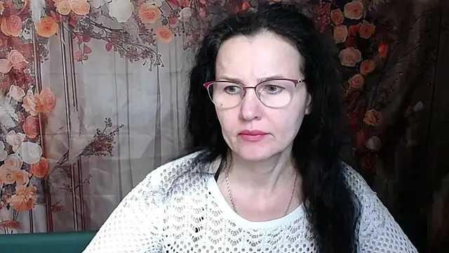 Miroslava Happi online show from February 10, 6:45 am