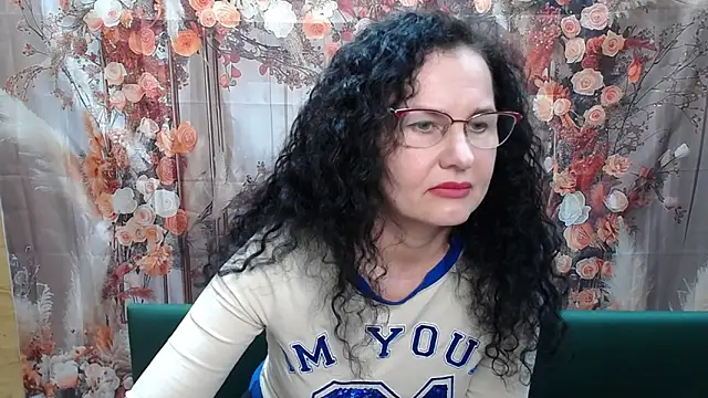 Miroslava Happi online show from April 18, 5:43 am