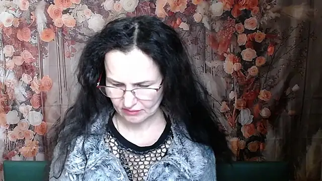 Miroslava Happi online show from February 11, 6:46 am