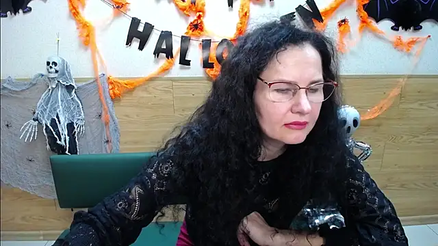 Miroslava Happi online show from November 6, 6:39 am