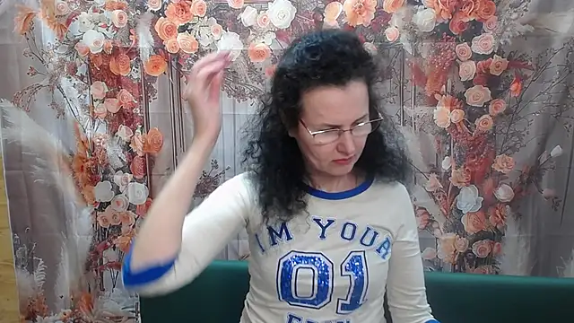 Snapshot of Miroslava_Happi chatting on May 16, 10:36 am Miroslava Happi online show from May 16, 10:36 am