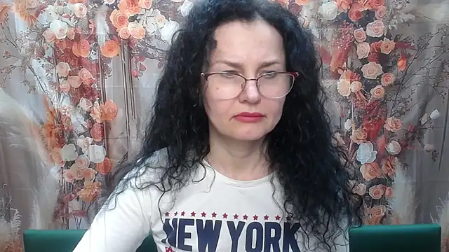 Miroslava Happi online show from March 12, 8:40 am