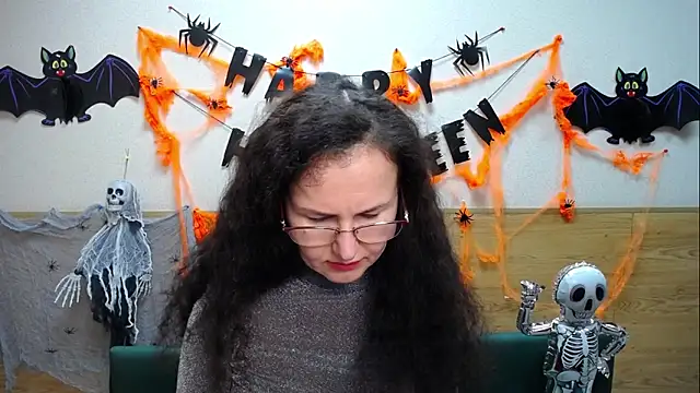 Miroslava Happi online show from October 26, 6:58 am